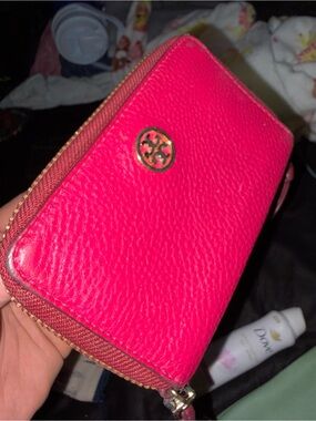 Tory Burch Pink Zip around medium wallet